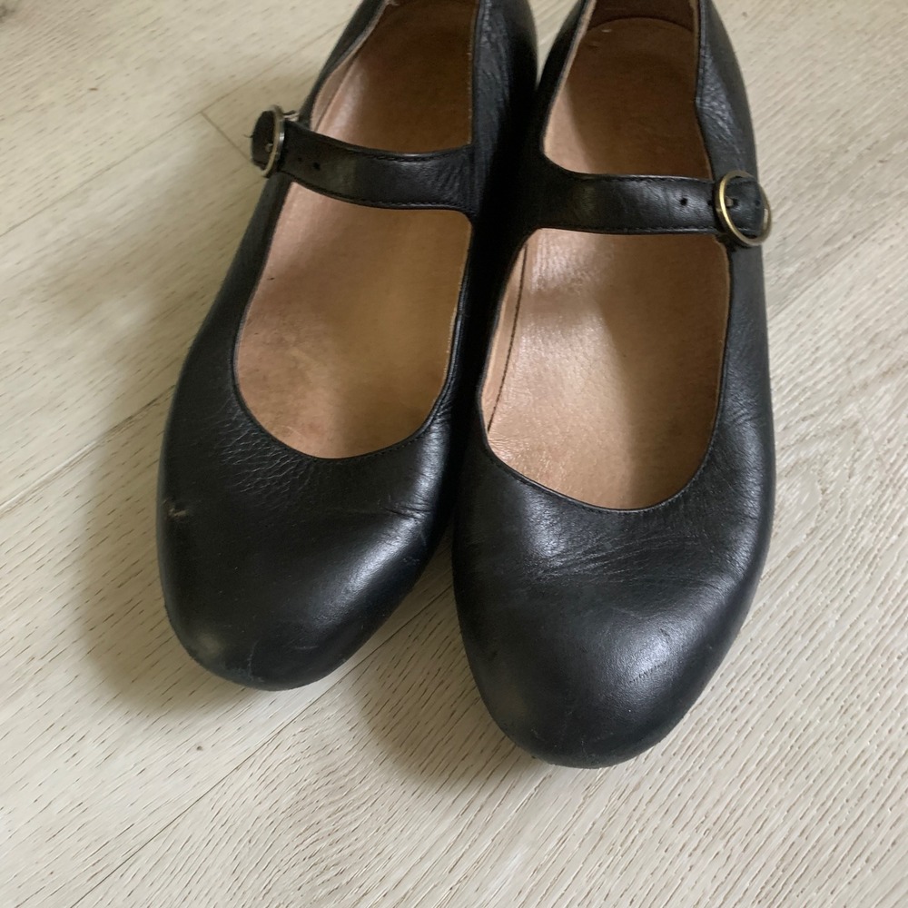Dansko Black Leather Mary Jane Flats Buckle Strap Shoes 40 - Picture 2 of 9